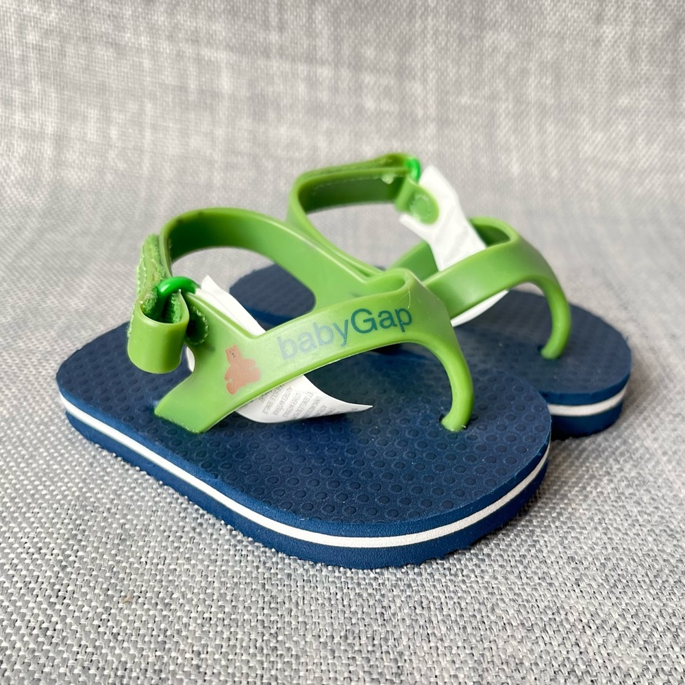 BabyGap Sandals Infant Size 0-3 Months Green Navy Rubber Flip Flops